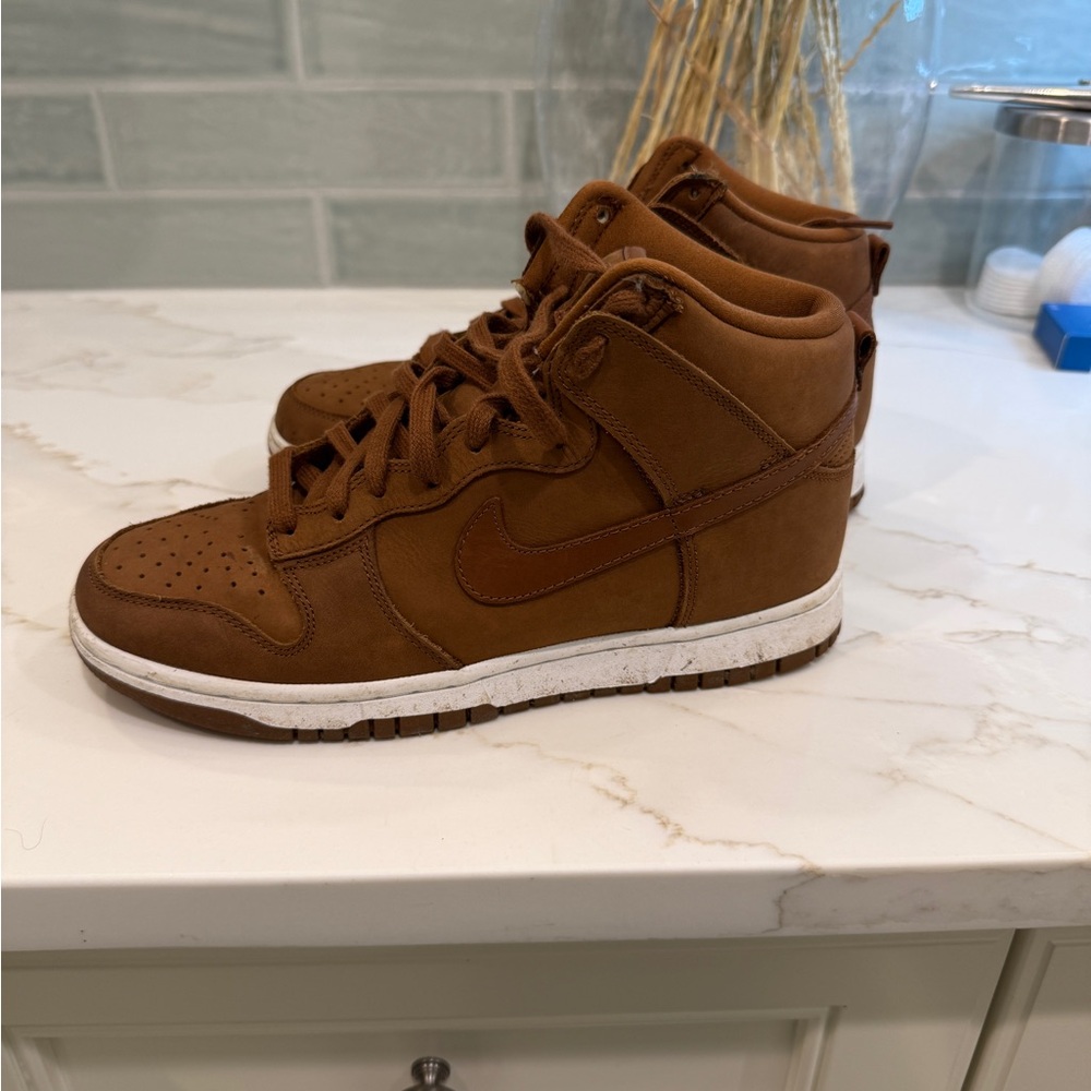 Nike Dunk High Premium Pecan Tan Leather Sneakers Womens 8